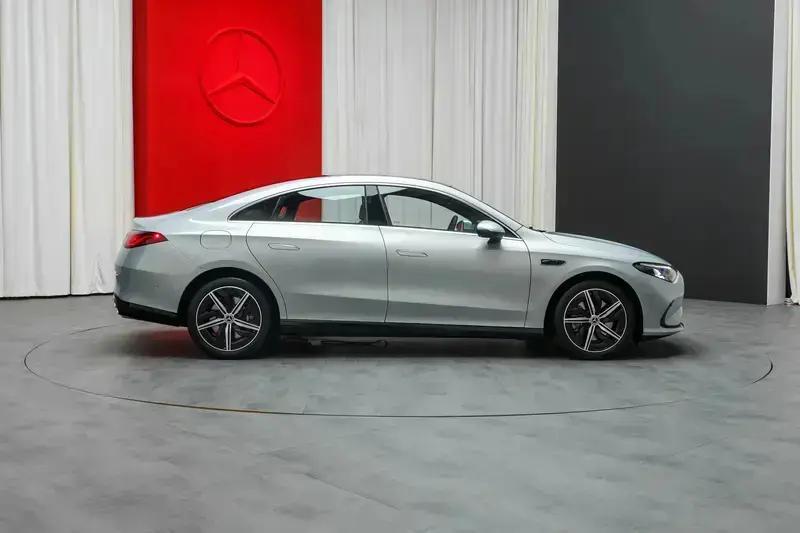 11月上市新车汇总岚图泰山零跑Lafa5领衔(图30)