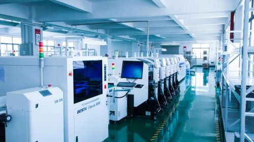 itc保伦股份荣获“2025年LED显示屏十大品牌”行业重量级荣誉(图3)