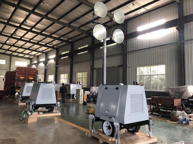 内置5kW发电机的拖车灯塔适用于工程与应急照明的专业设备(图2)