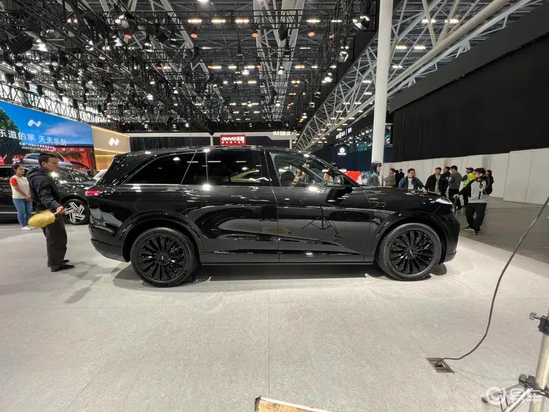 乐道L90黑骑士特别版全国首批交付售价3068万元(图5)