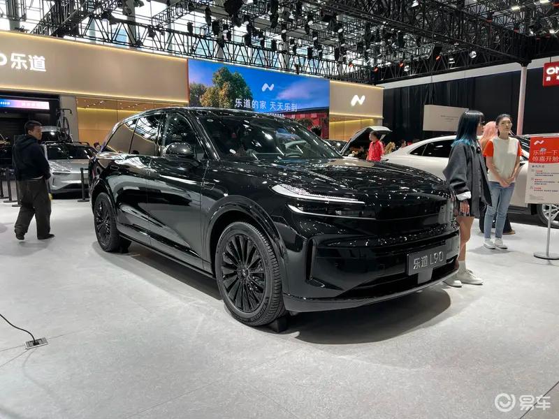 乐道L90黑骑士特别版全国首批交付售价3068万元(图4)