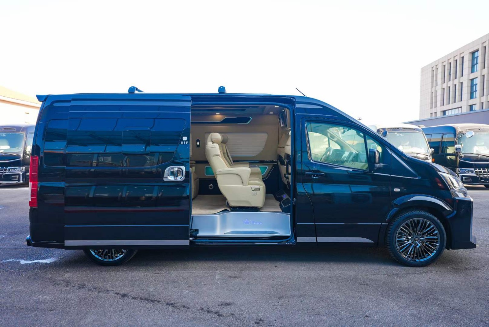 全新一代进口海狮中东版动力参数介绍(图2)