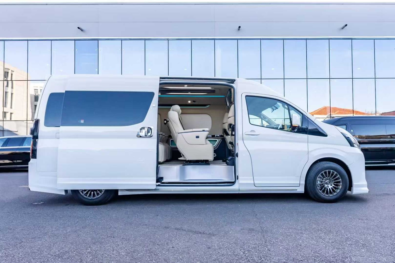 全新一代进口海狮中东版动力参数介绍(图5)