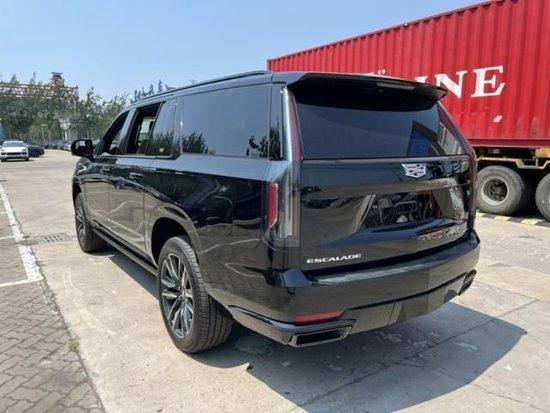 平行进口25款凯迪拉克凯雷德美系商务SUV现车价格配置介绍(图2)