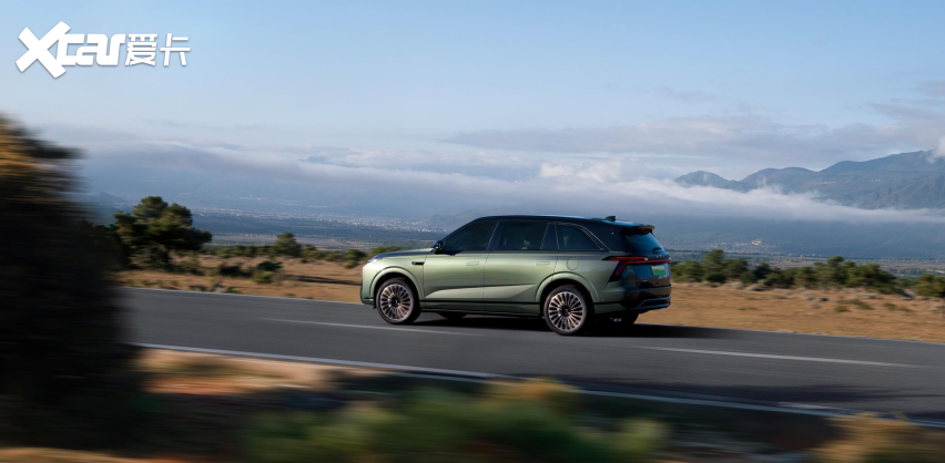 夜间行车安全第一关5大品牌智能灯光系统技术解析