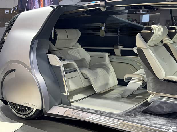 2026北京车展：奇瑞瑞虎X艾瑞泽SiCARV23白武士等多车首发！(图61)