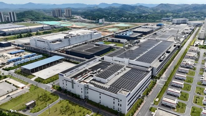 LED芯片龙头的“至暗时刻”(图2)