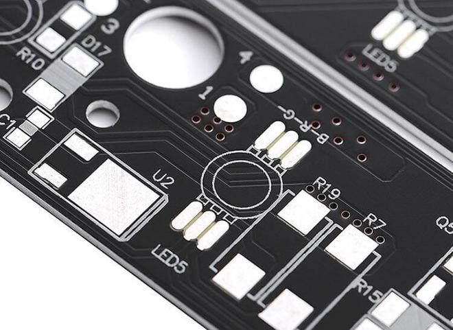 为什么大多数PCB板是绿色的？(图3)